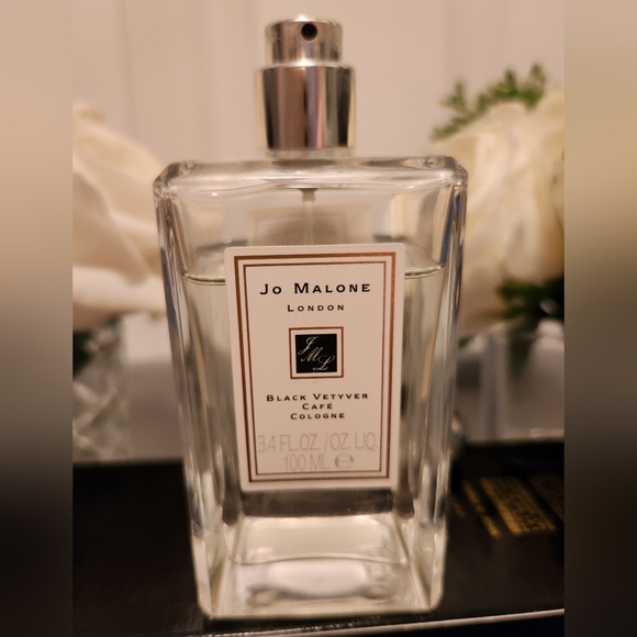Vintage Black Vetyver Cafe Cologne by Jo Malone; 100ml / 3.4 fl.oz; 78% Full - Picture 10 of 16